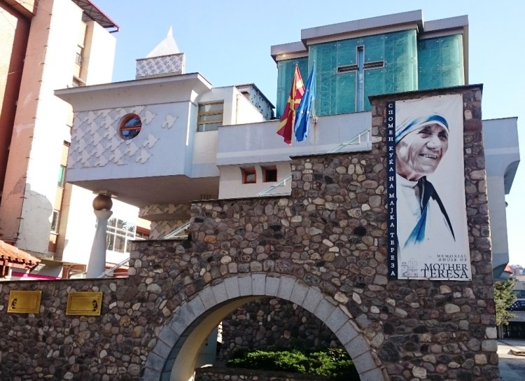 mother-teresa-macedonia